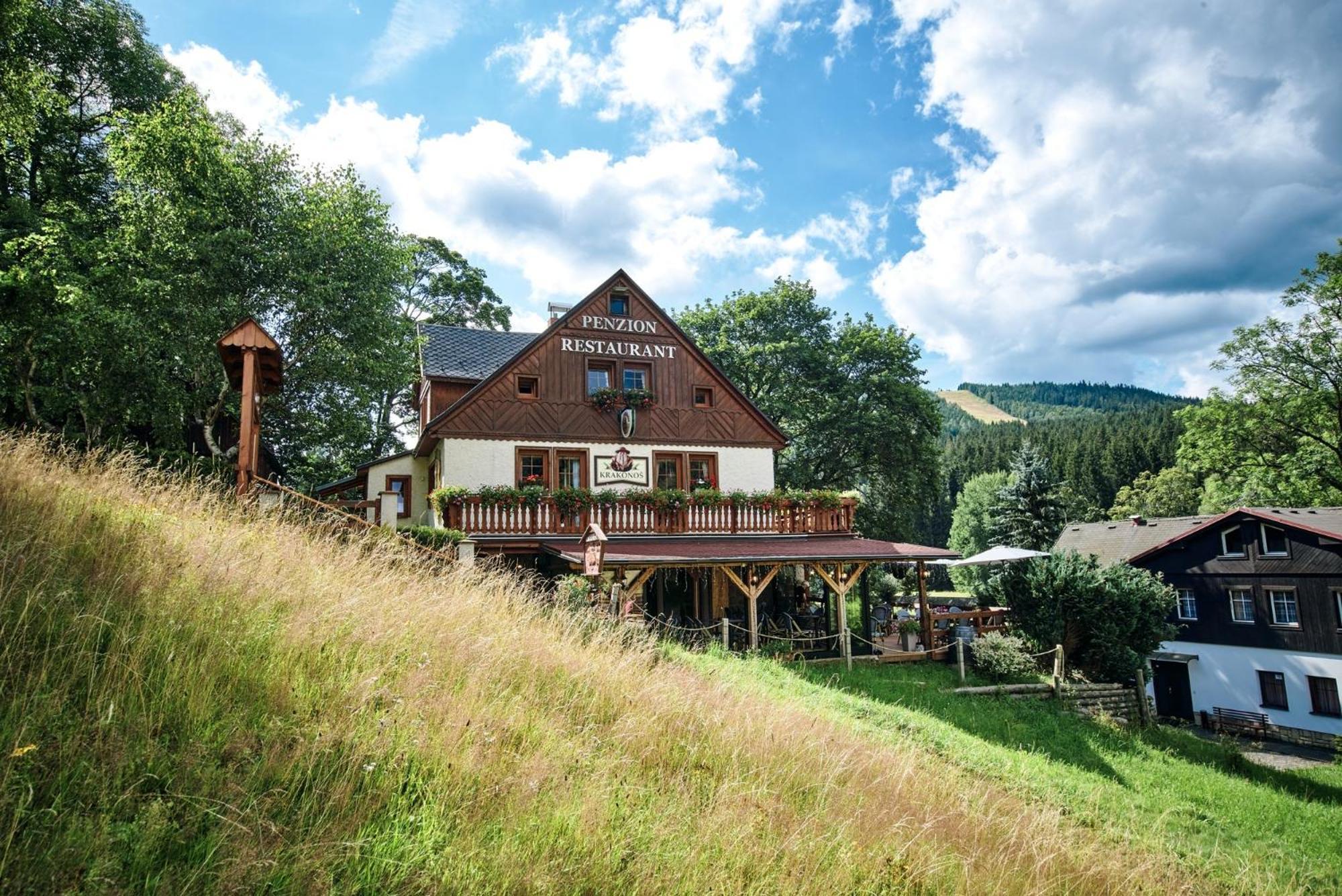 Pension & Restaurant Krakonos Harrachov Esterno foto